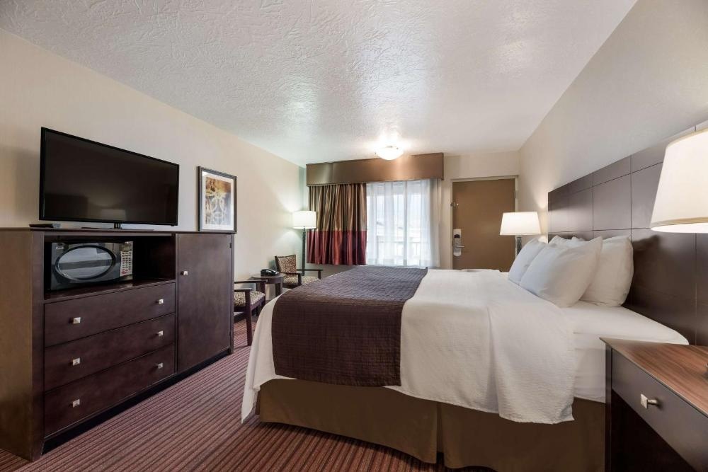 Best Western Plus Cedar City Image 11